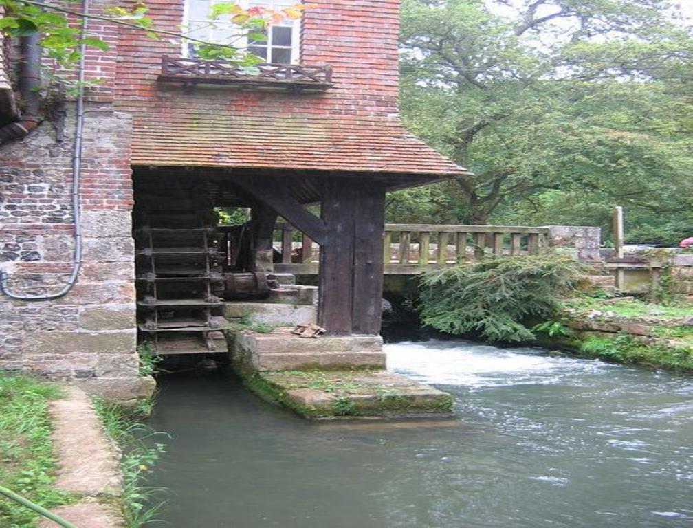 Le Moulin Fleuri Du Petit Appeville Eksteriør billede